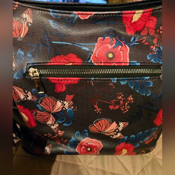 Ladies Handbag - Picture 3 of 4